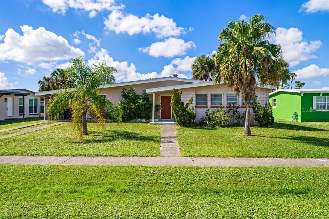 2151 Broom Ct., Port Charlotte, FL 33952