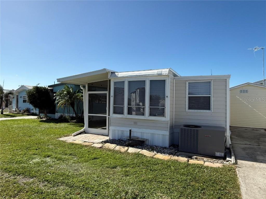 1475 Flamingo Dr. #323, Englewood, FL 34224