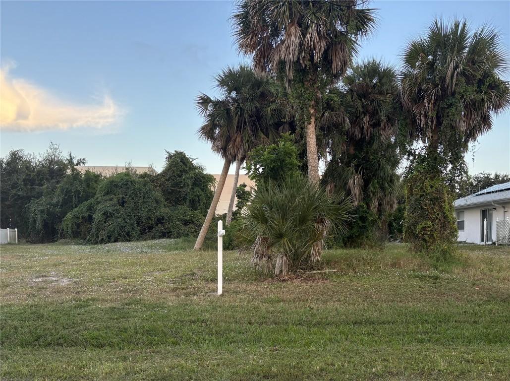 145 Mark Twain Ln., Rotonda West, FL 33947