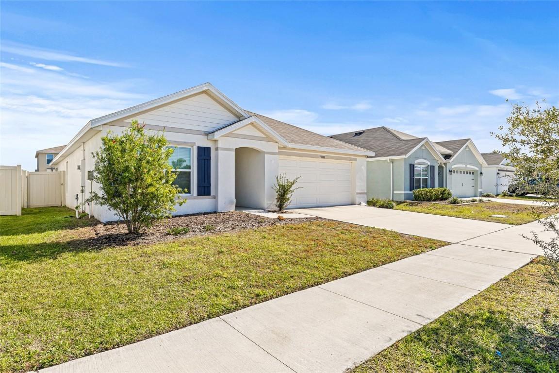 16766 Carlton Pond St., Wimauma, FL 33598