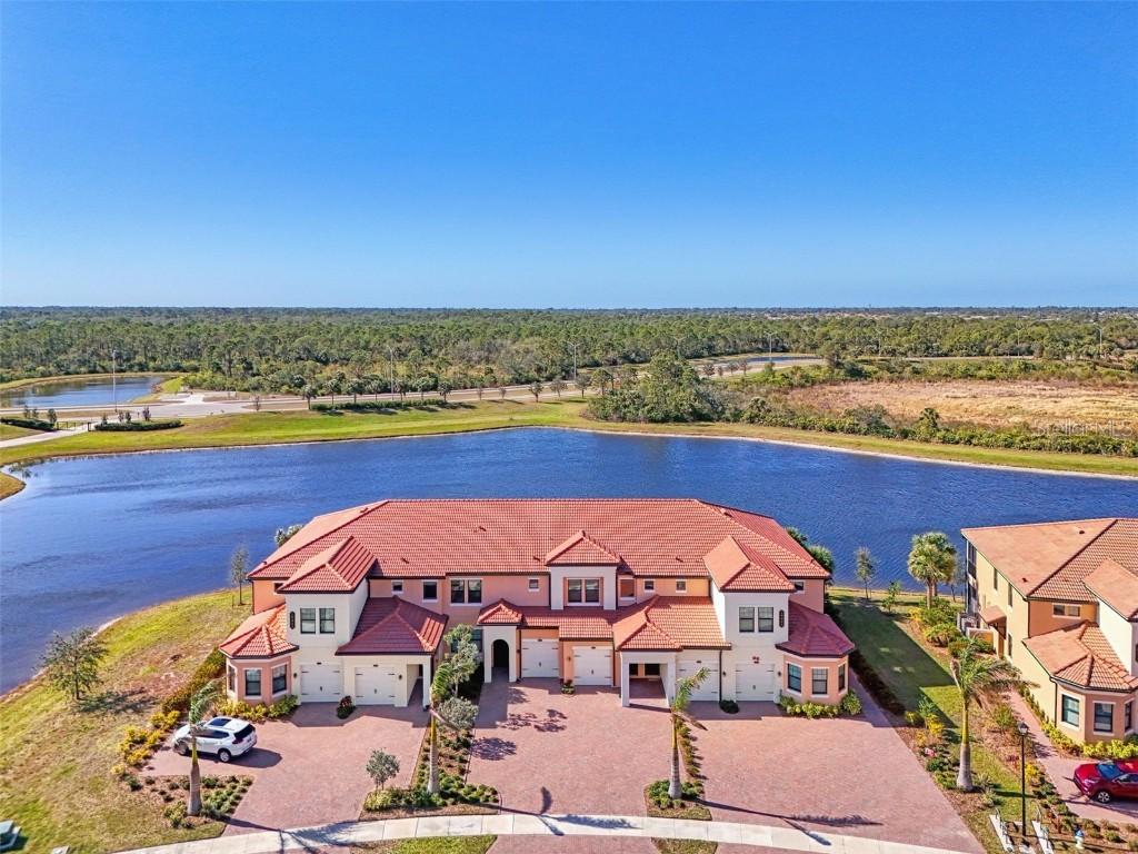 10217 Staggerbush Dr. #202, Venice, FL 34293