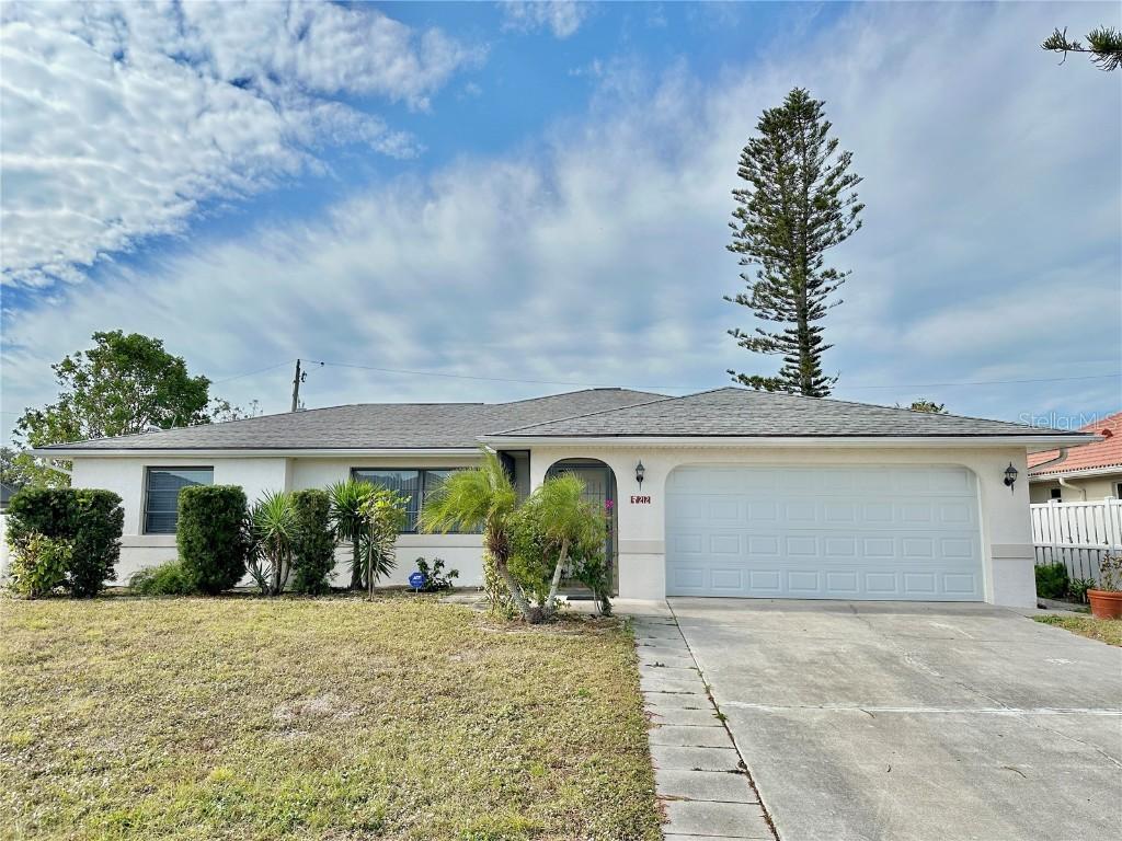 212 San Carlos Ave., North Port, FL 34287