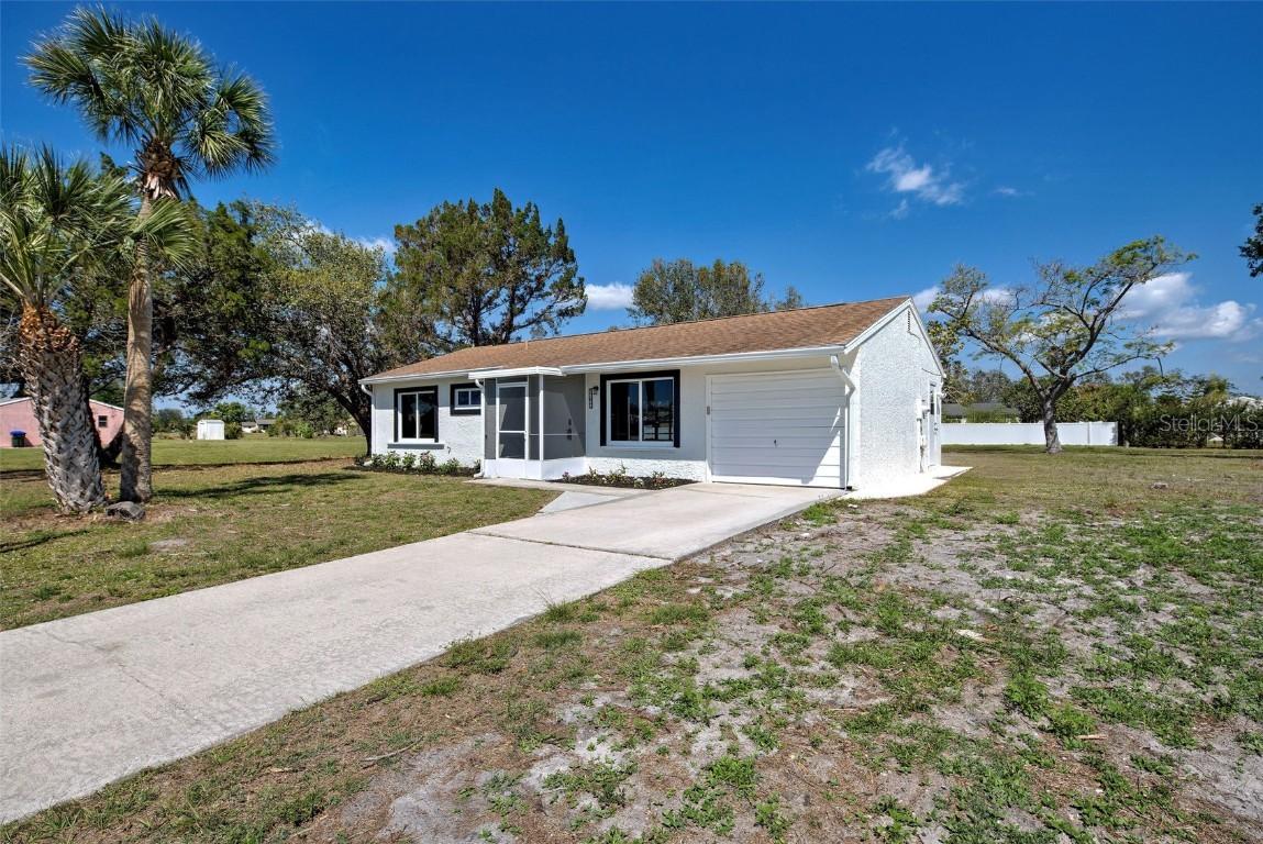 6700 Harmony Rd., North Port, FL 34287
