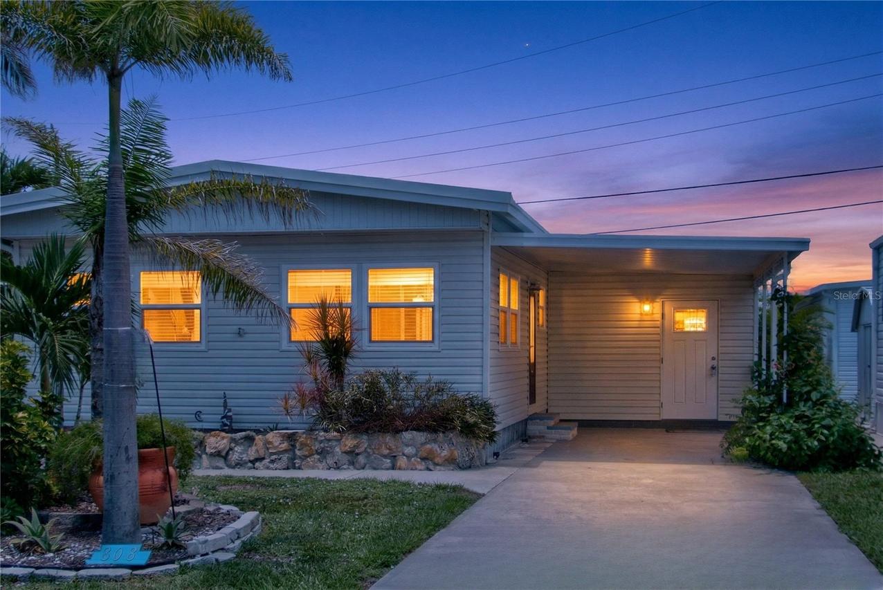 808 S Green Cir., Venice, FL 34285