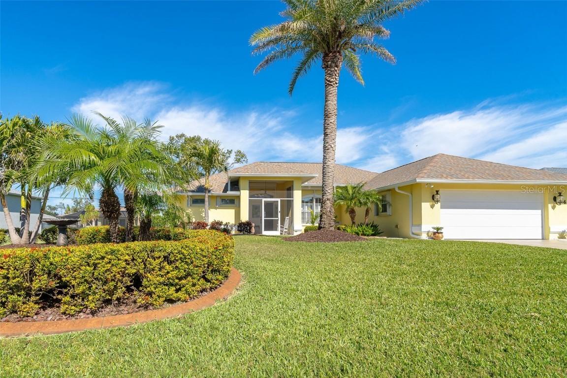 49 Perimeter Dr., Englewood, FL 34223
