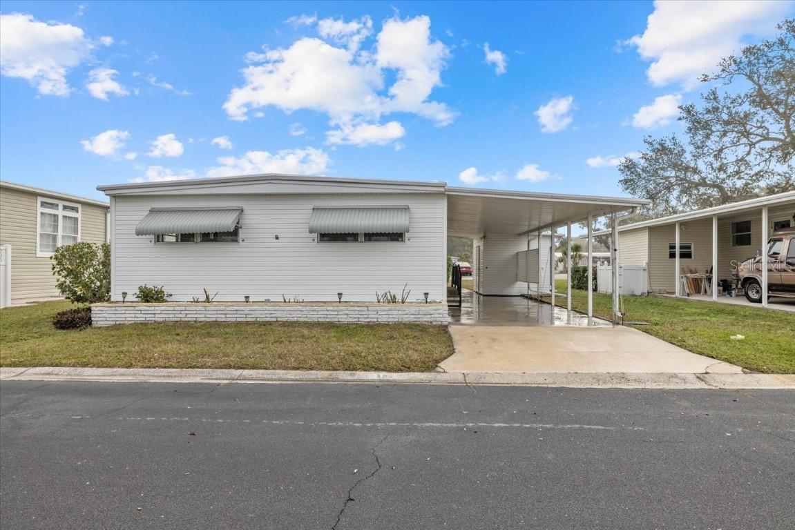 115 White Oak Way, Sarasota, FL 34237