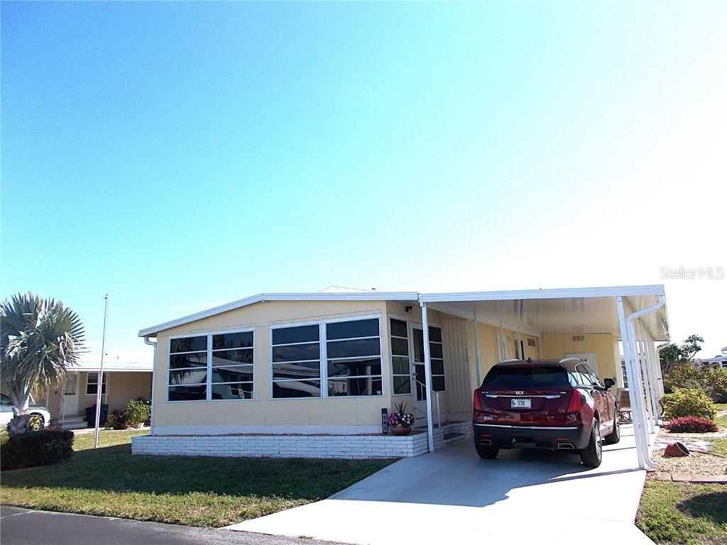 562 Longwood Dr., Venice, FL 34285