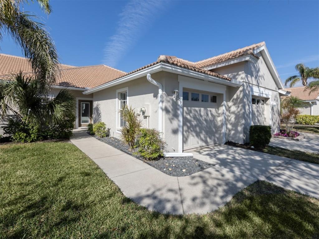 595 Back Nine Dr., Venice, FL 34285