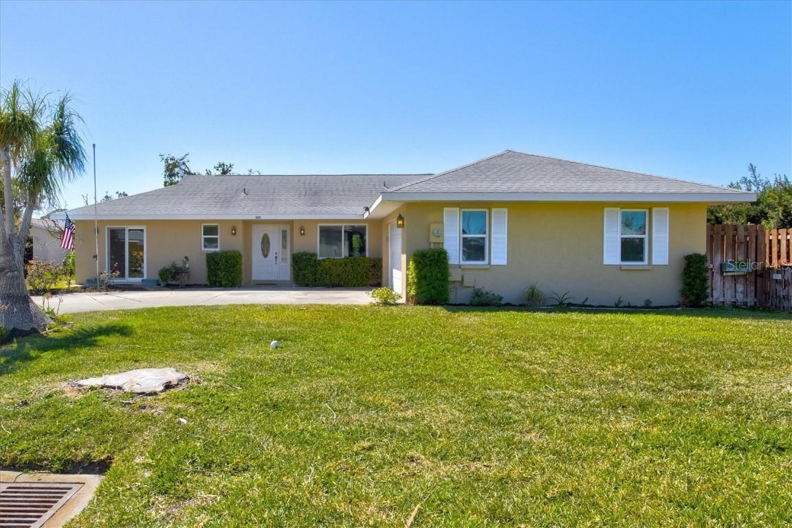 1104 Riviera St., Venice, FL 34285