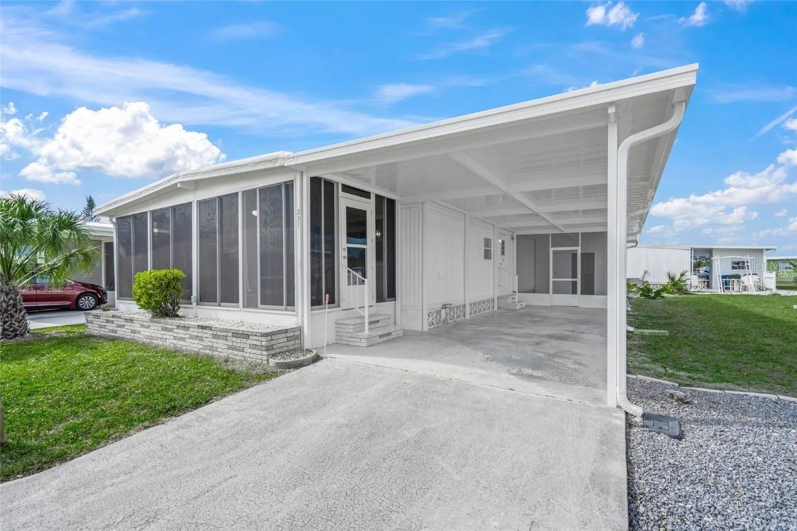 891 Grado Dr., Venice, FL 34285