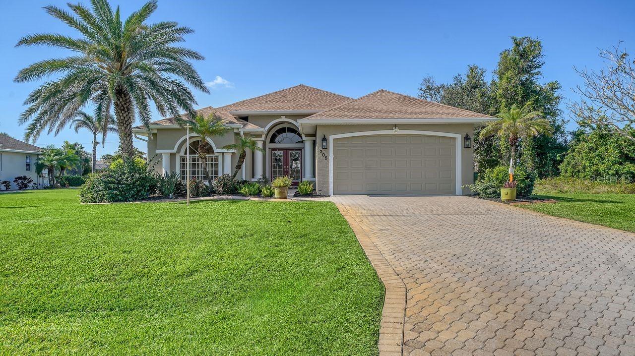 205 Antis Dr., Rotonda West, FL 33947
