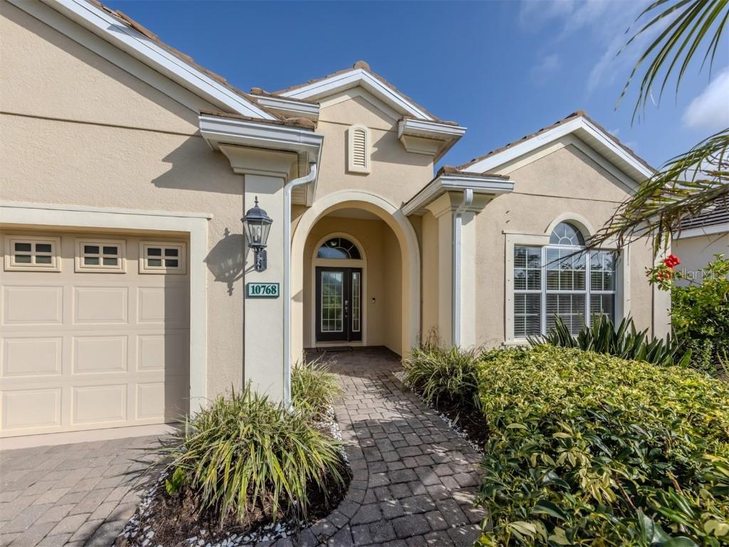 10768 Trophy Dr., Englewood, FL 34223