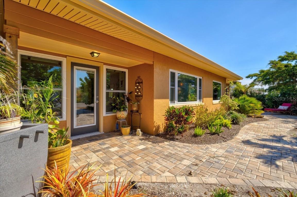 516 Dante St., Venice, FL 34285