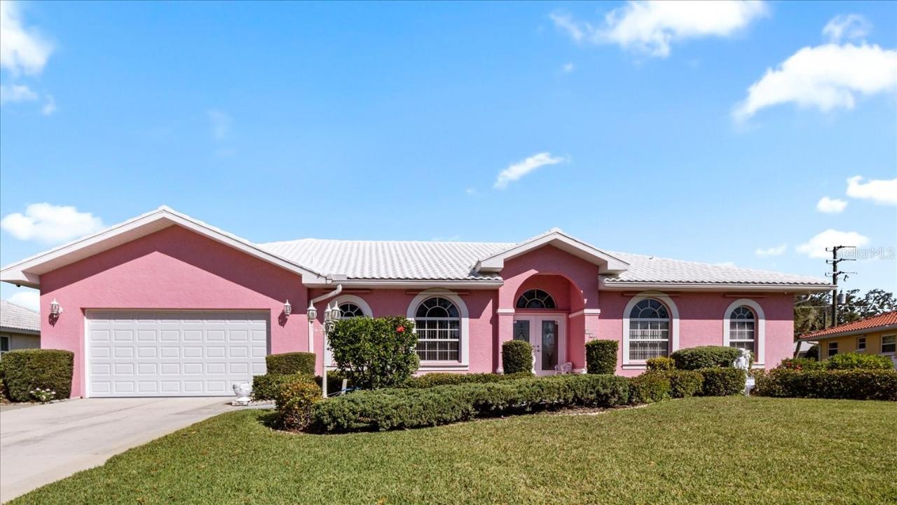 111 2nd St., Nokomis, FL 34275