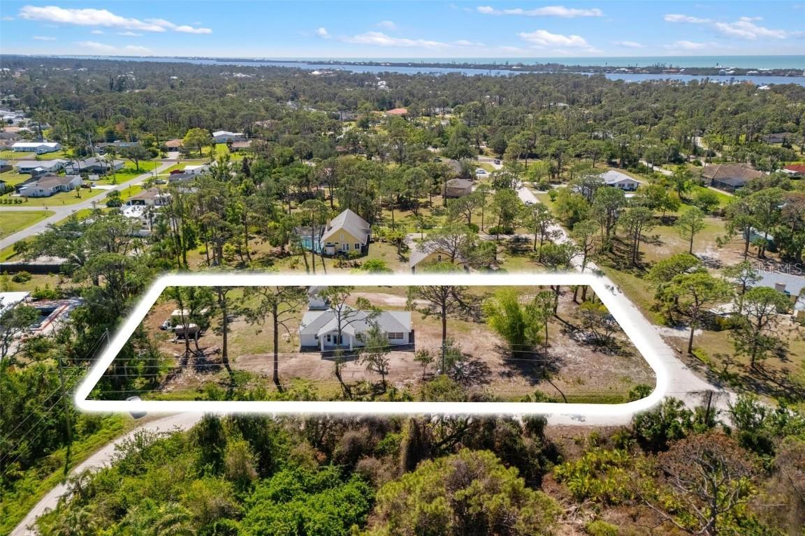1871 Bridge St., Englewood, FL 34223