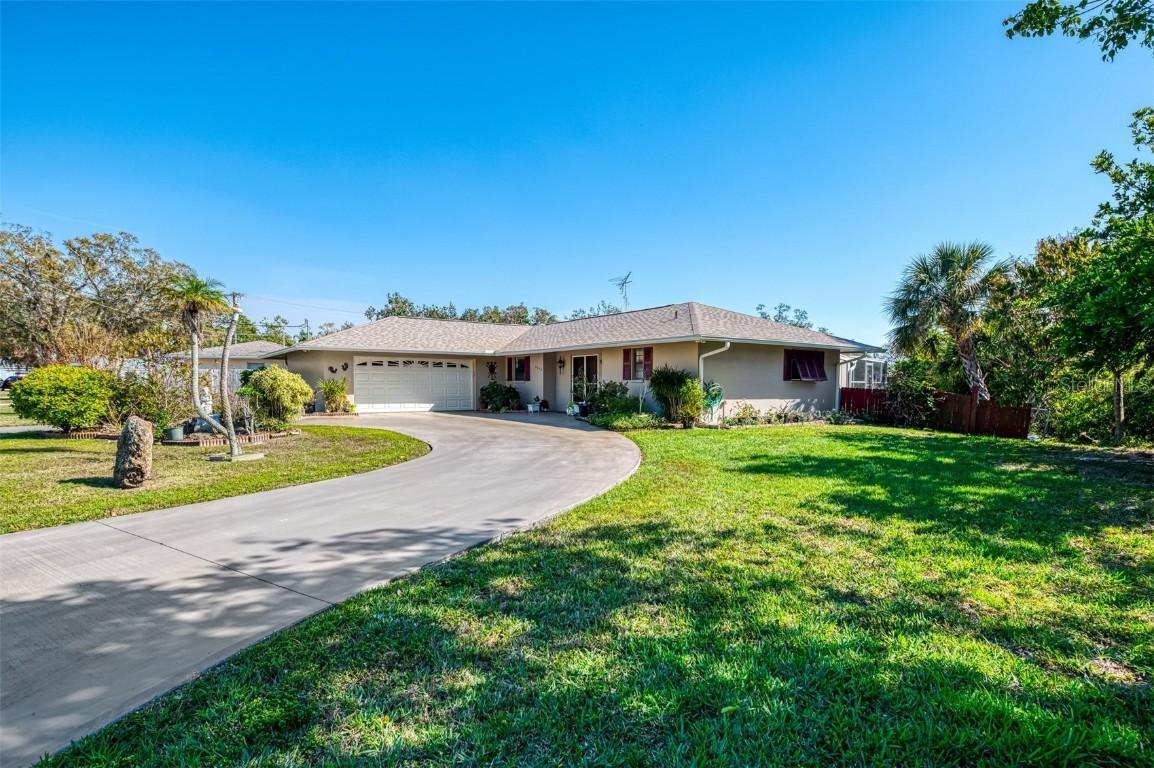 6146 Rockefeller Ave., Sarasota, FL 34231