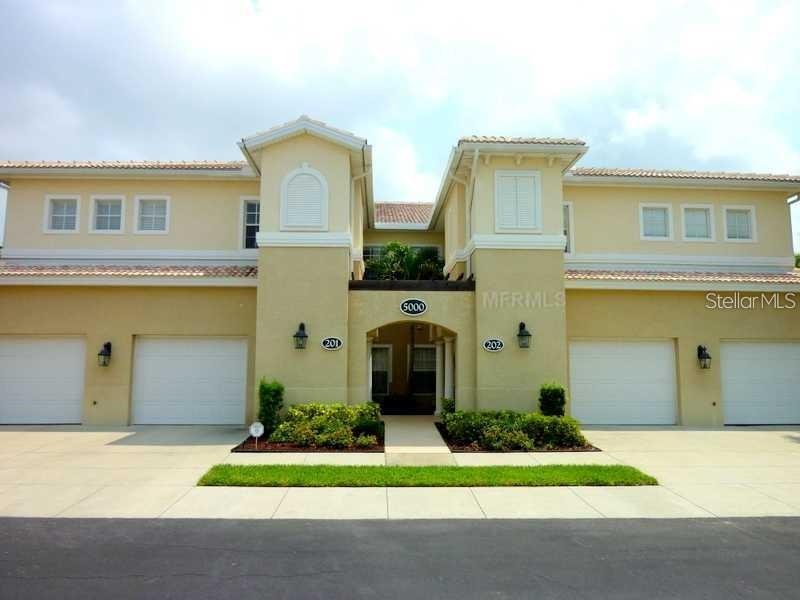 5000 Ibis Way #202, Venice, FL 34292