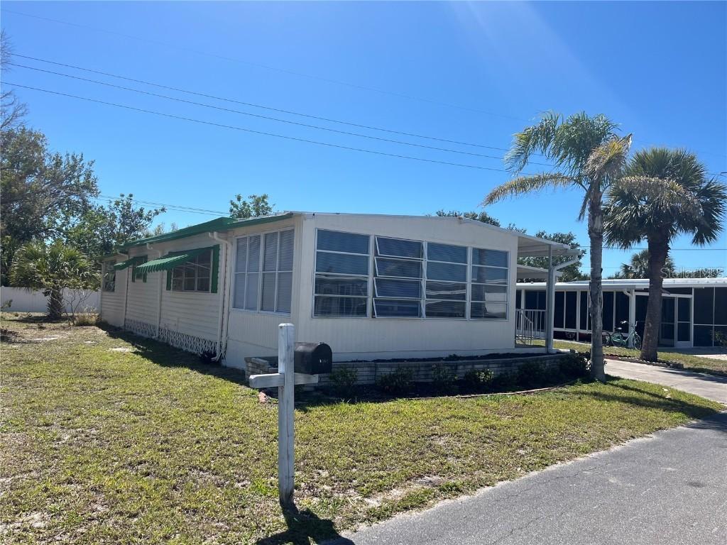 733 Roma Rd., Venice, FL 34285