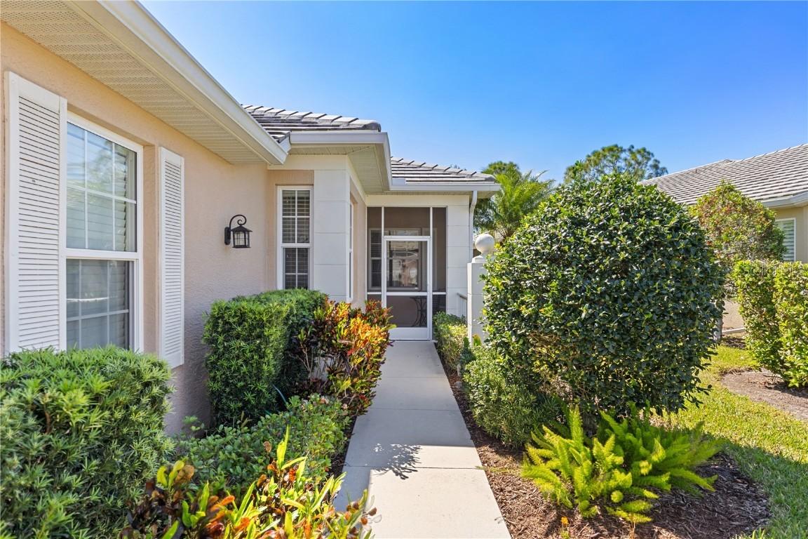 1572 Monarch Dr., Venice, FL 34293