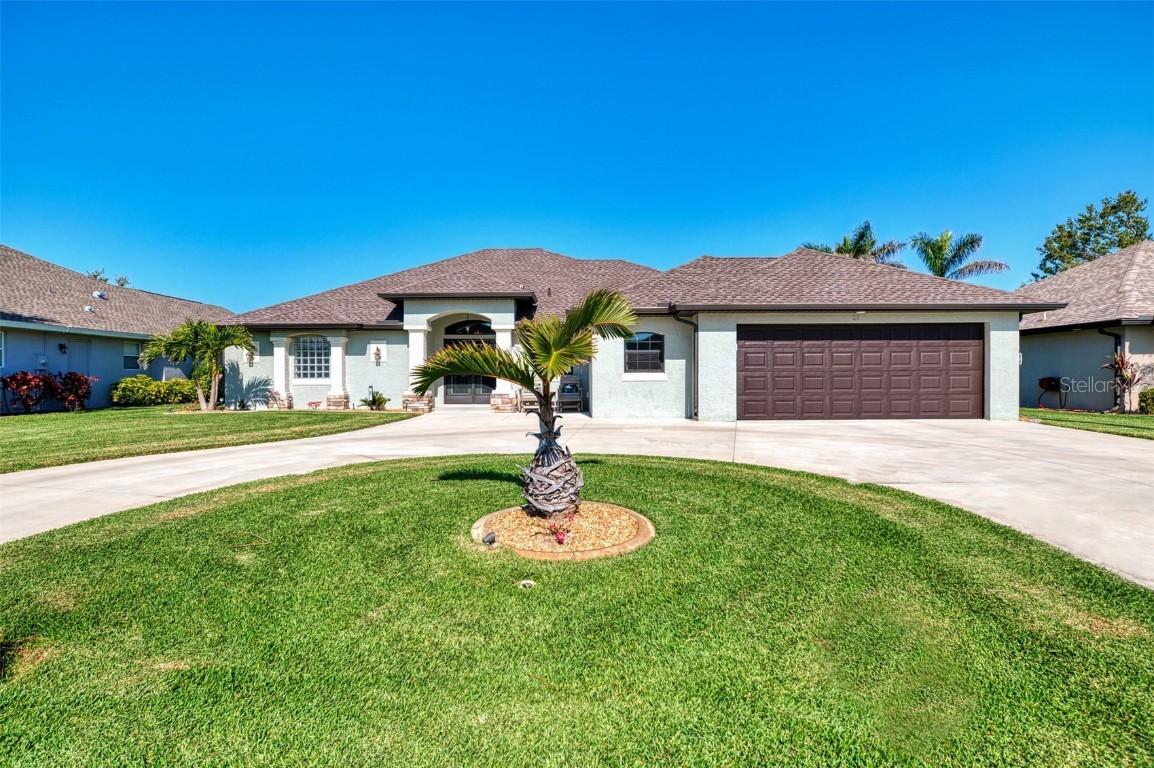 21 Medalist Ln., Rotonda West, FL 33947
