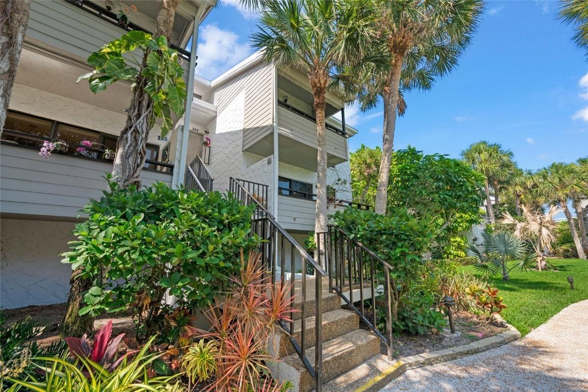 1555 Tarpon Center Dr. #156, Venice, FL 34285