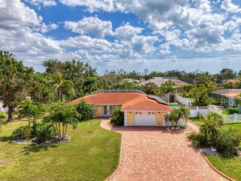 403 Picasso Dr., Nokomis, FL 34275