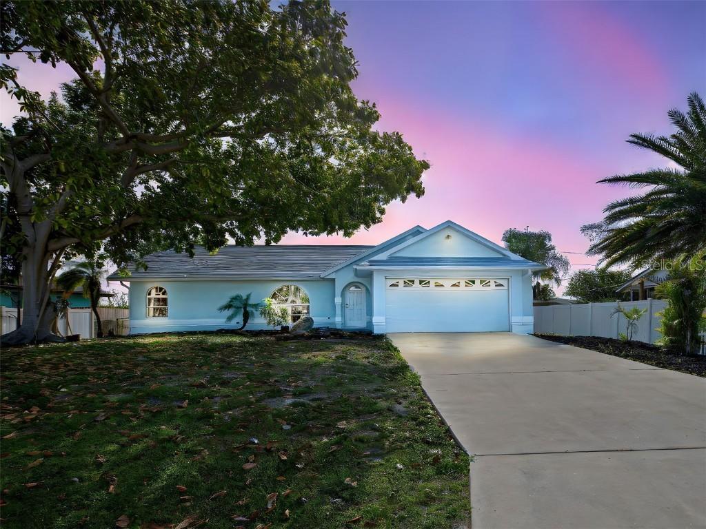 3192 Pinetree St., Port Charlotte, FL 33952