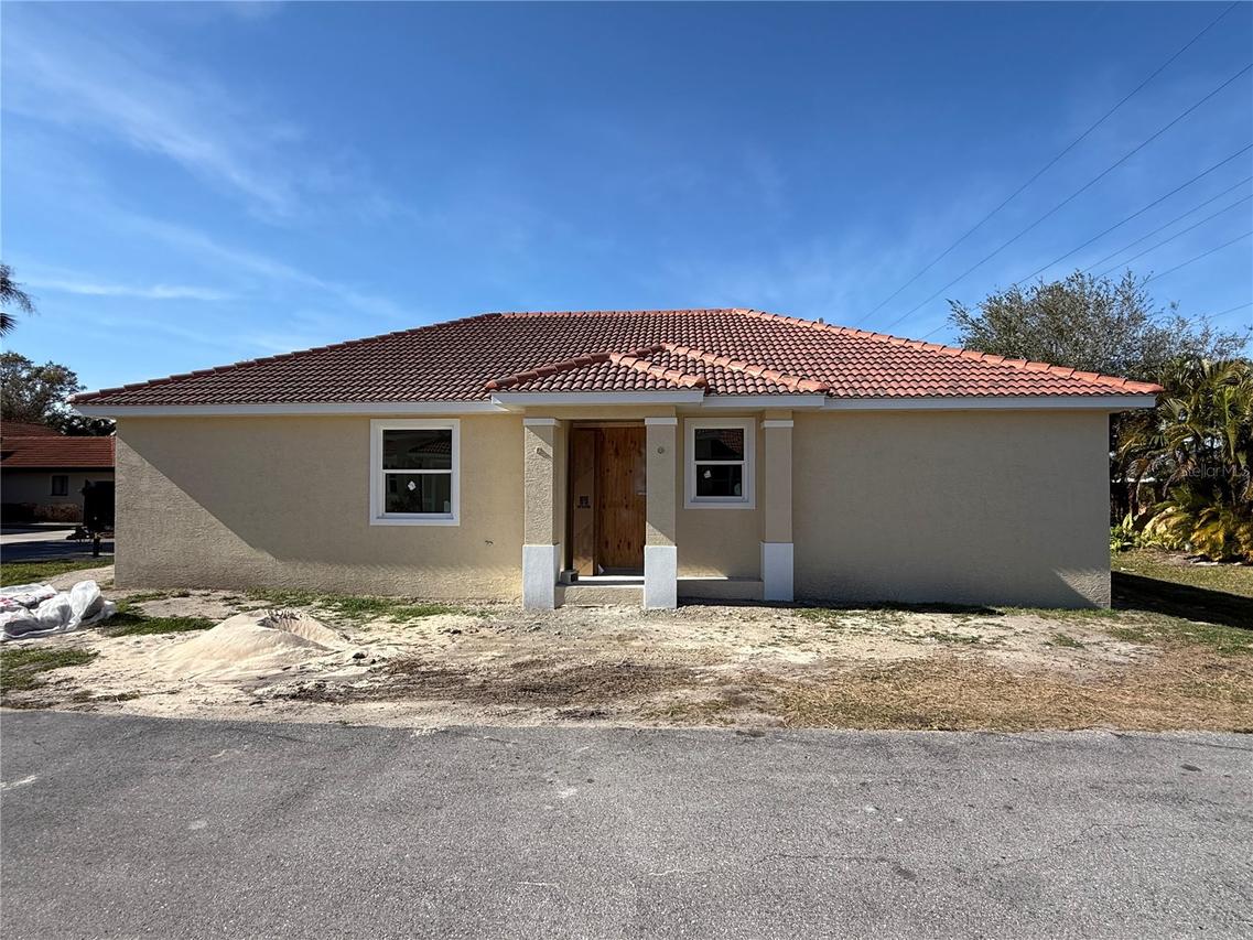 Sorrento Pl., Nokomis, FL 34275