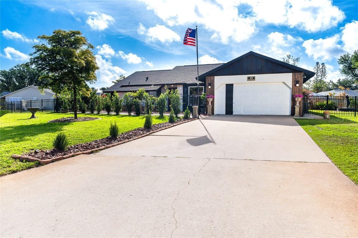 23 Tiffany St., Englewood, FL 34223