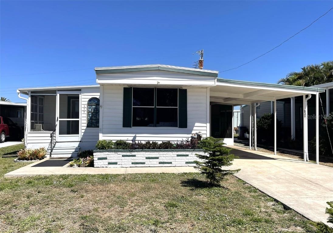 235 Trailorama Dr., North Port, FL 34287