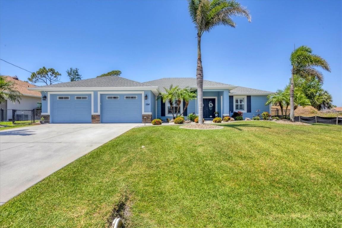 194 Sportsman Rd., Rotonda West, FL 33947