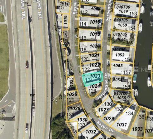 124 Bayou Dr., Venice, FL 34285