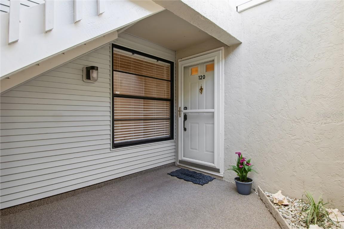 930 Capri Isles Blvd. #120, Venice, FL 34292