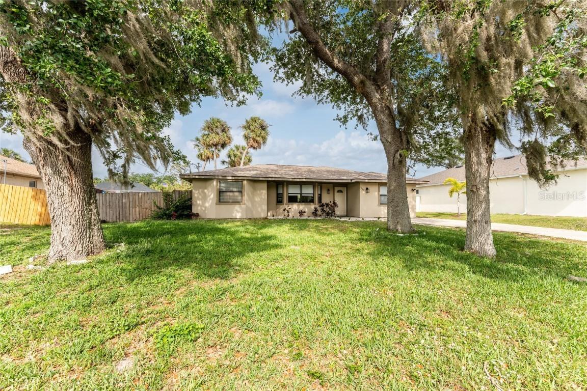 1609 Kirkwood St., North Port, FL 34288