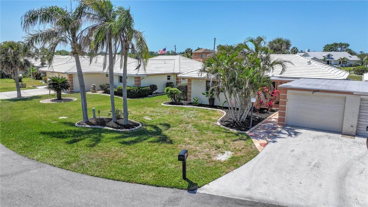 120 Villa Dr., Osprey, FL 34229