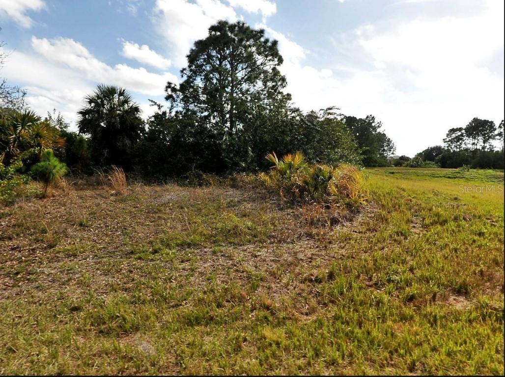 Devonshire Cir., North Port, FL 34288