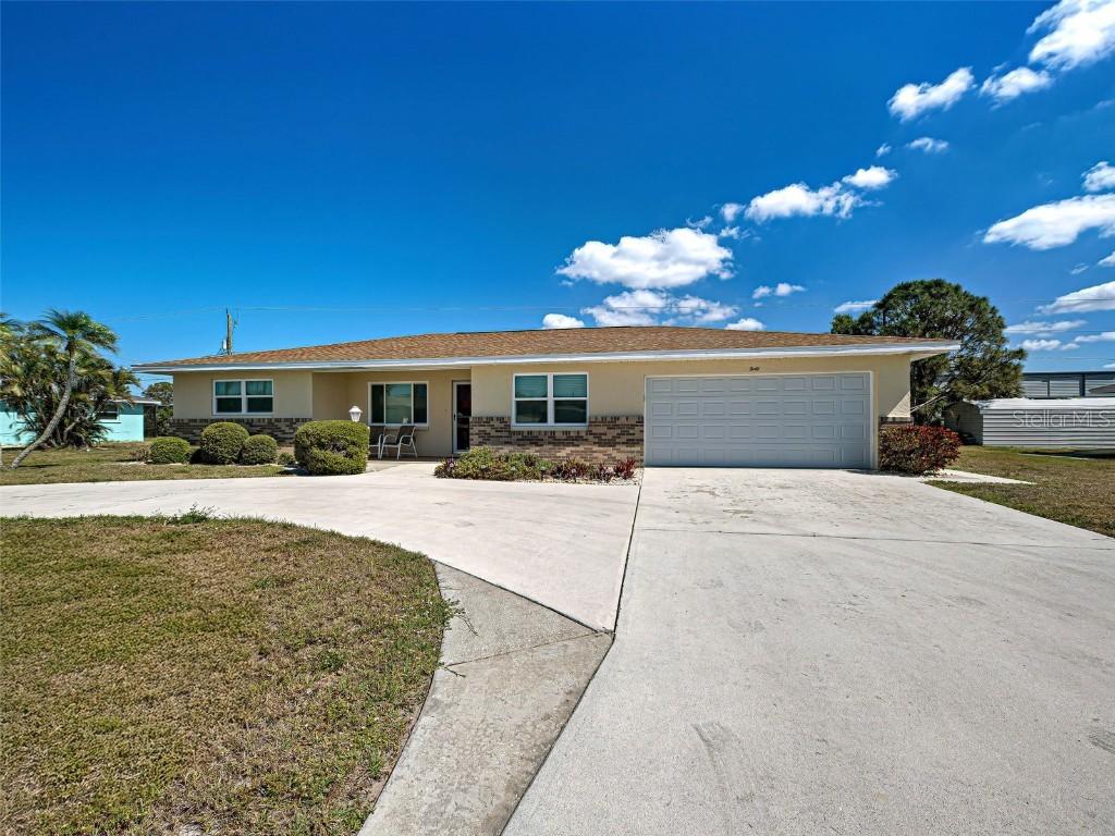 40 Englewood Heights Rd., Englewood, FL 34223