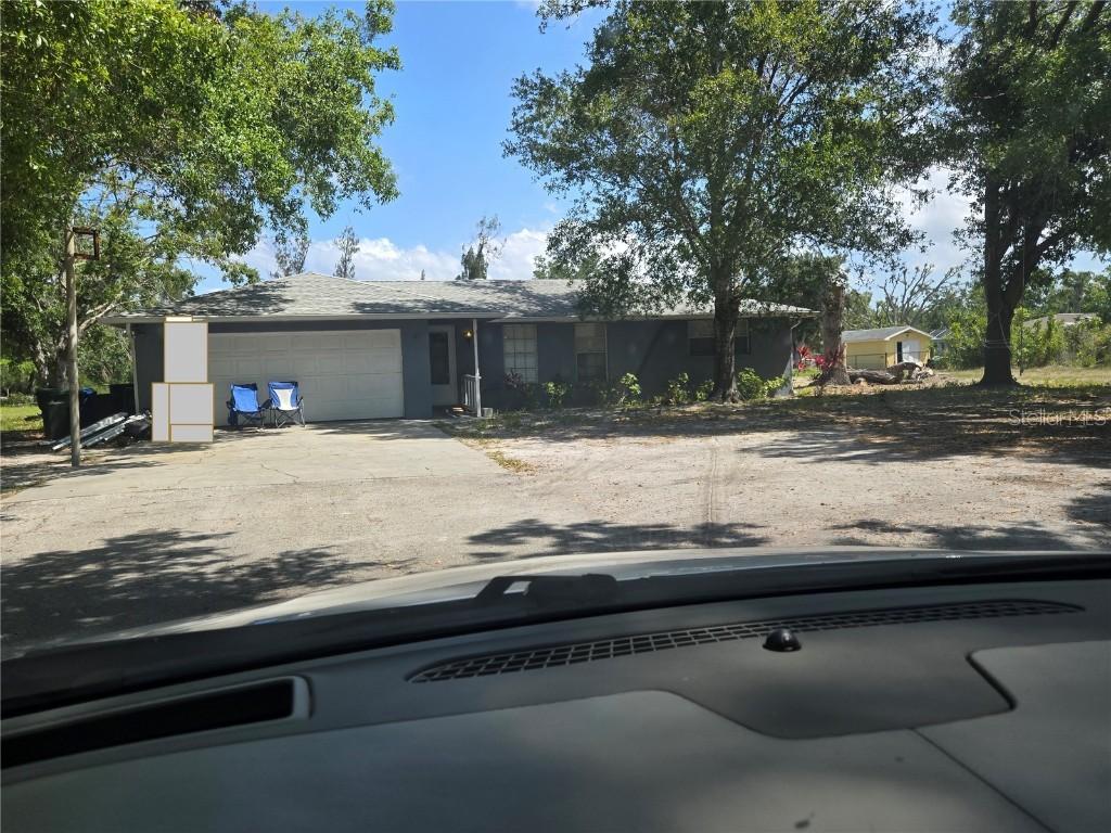751 Arabian Cir., Nokomis, FL 34275
