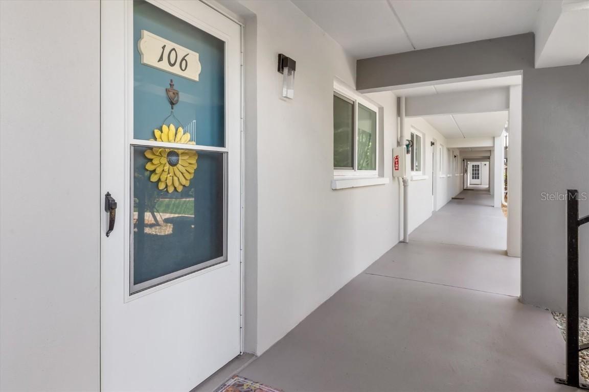 649 Tamiami Tr. #106, Venice, FL 34285