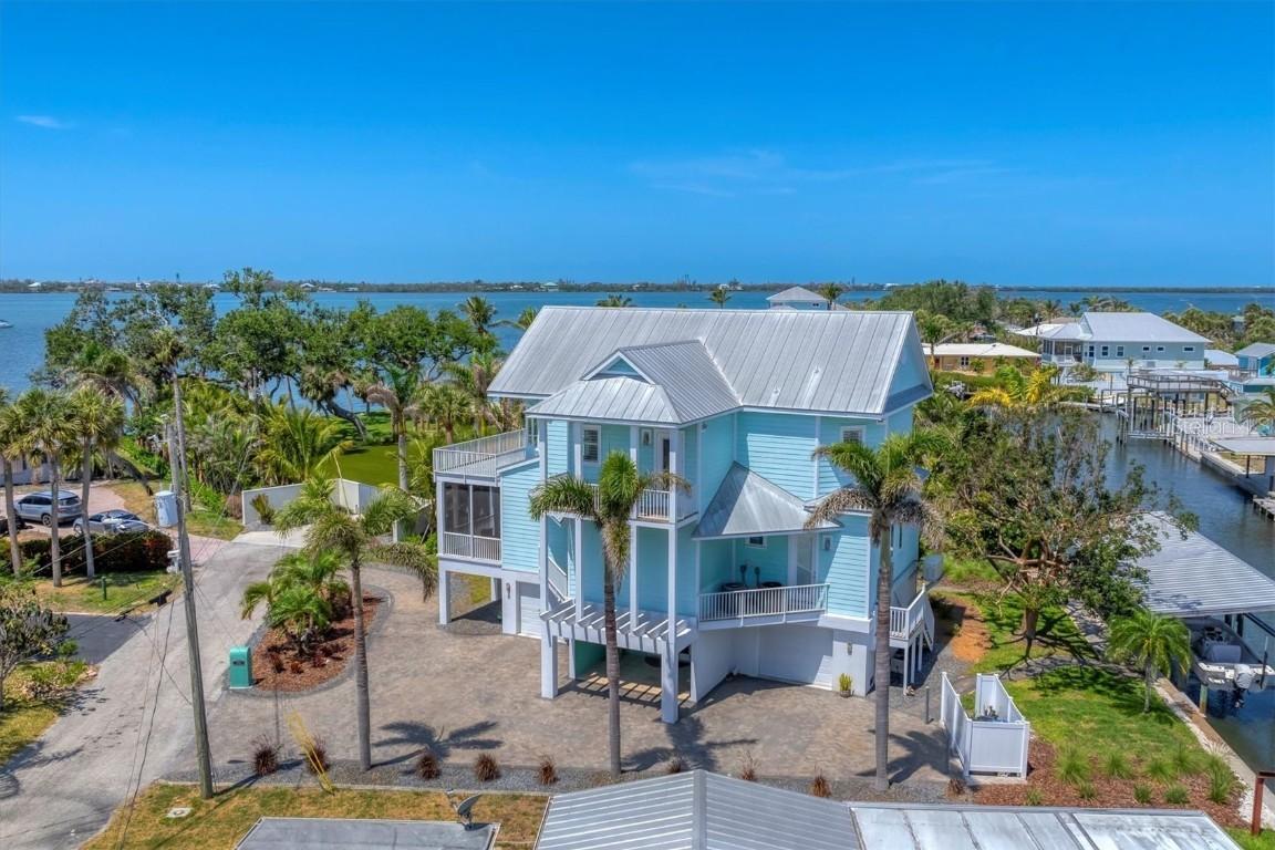 320 O Day Dr., Englewood, FL 34223