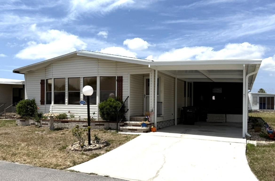 122 Rarotonga Rd., North Port, FL 34287