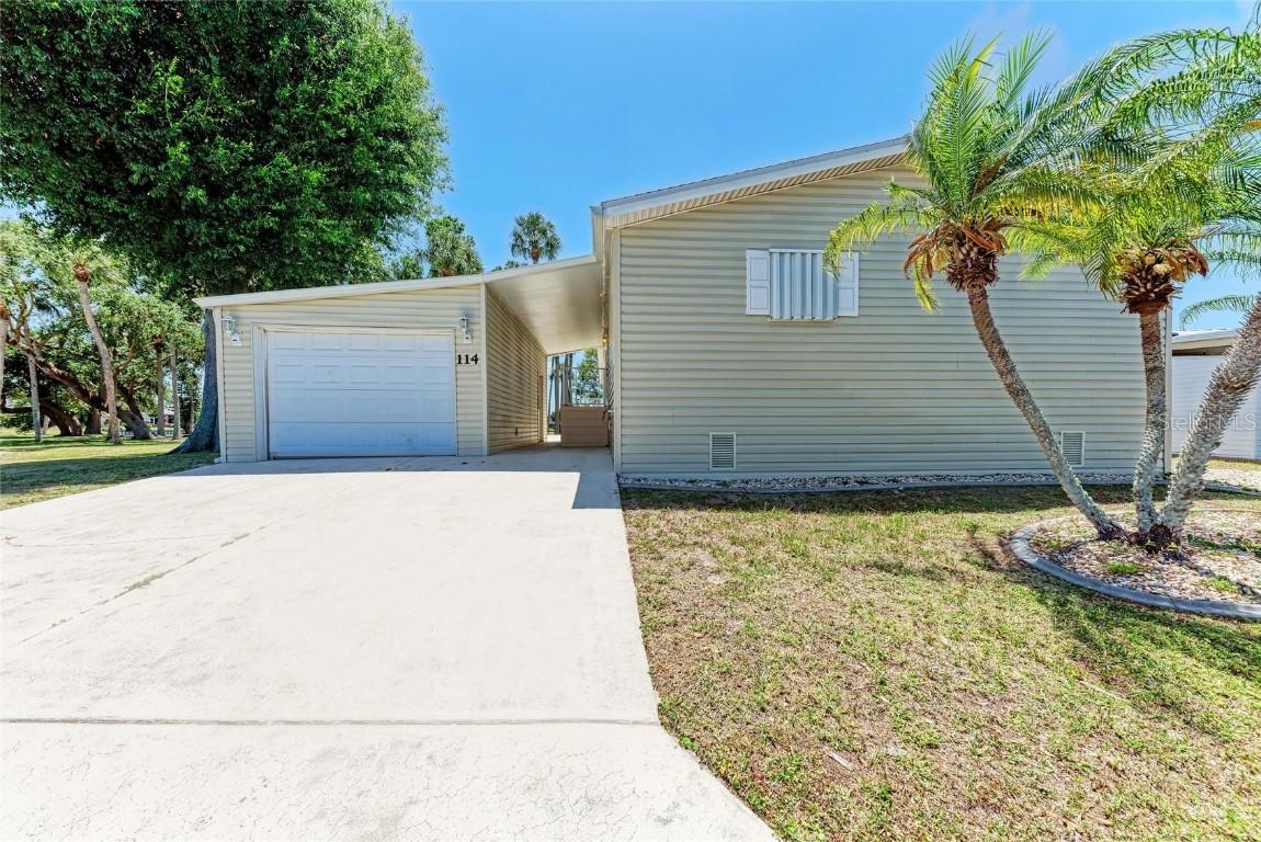 1000 Kings Hwy. #114, Port Charlotte, FL 33980