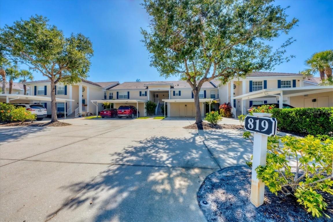 819 Montrose Dr. #102, Venice, FL 34293
