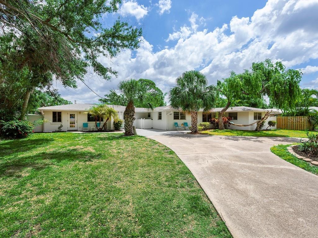 607 Bay Point Ave., Nokomis, FL 34275