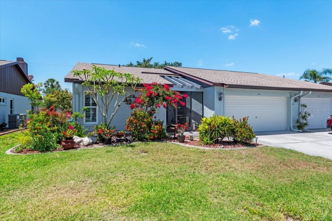 657 Foxwood Blvd., Englewood, FL 34223