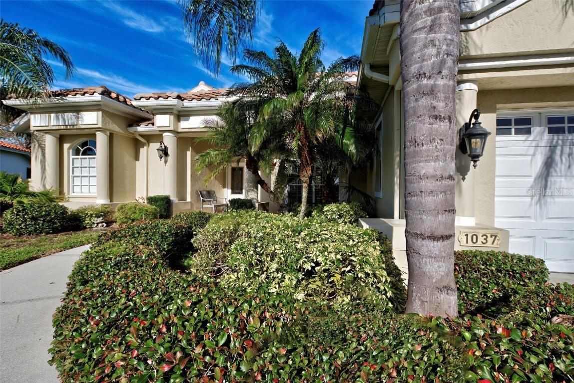 1037 Beckley Cir., Venice, FL 34292