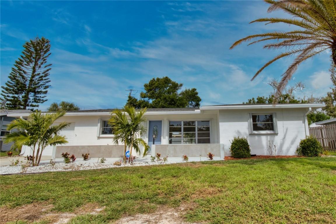 533 Shamrock Blvd., Venice, FL 34293
