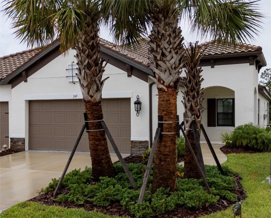 249 Tracino Ter., Nokomis, FL 34275