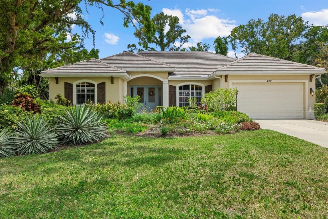 427 Autumn Chase Dr., Venice, FL 34292