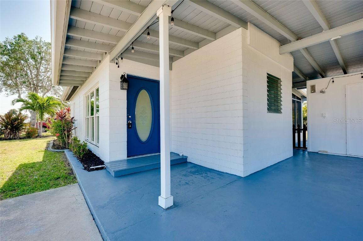 140 Poinsettia Cir., Port Charlotte, FL 33952